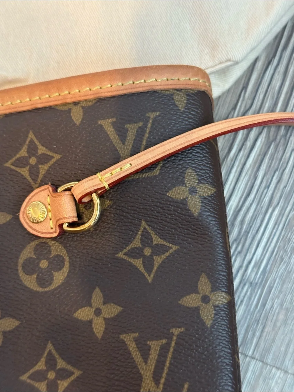 Louis Vuitton Monogram Canvas Neverfull Tote MM w/ Pouch & DustBag Beige Lining